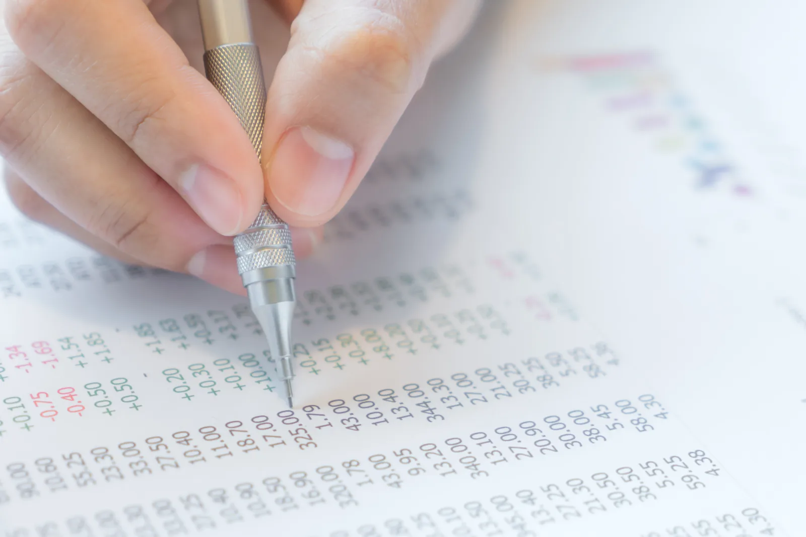 Contratos, albaranes y devoluciones: los documentos olvidados en la curación de datos para IA